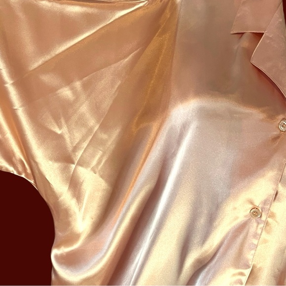 Vintage Me 2 By Miss Elaine Women’s Peach Silky Satin Nightshirt Size L - Picture 5 of 6